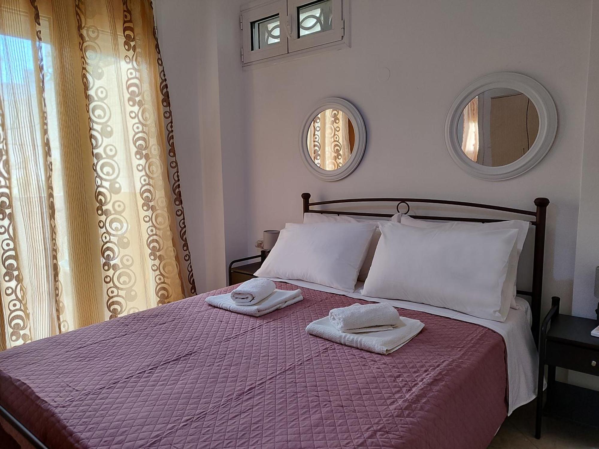 Georgia'S Family Apartment Iráklio Kültér fotó